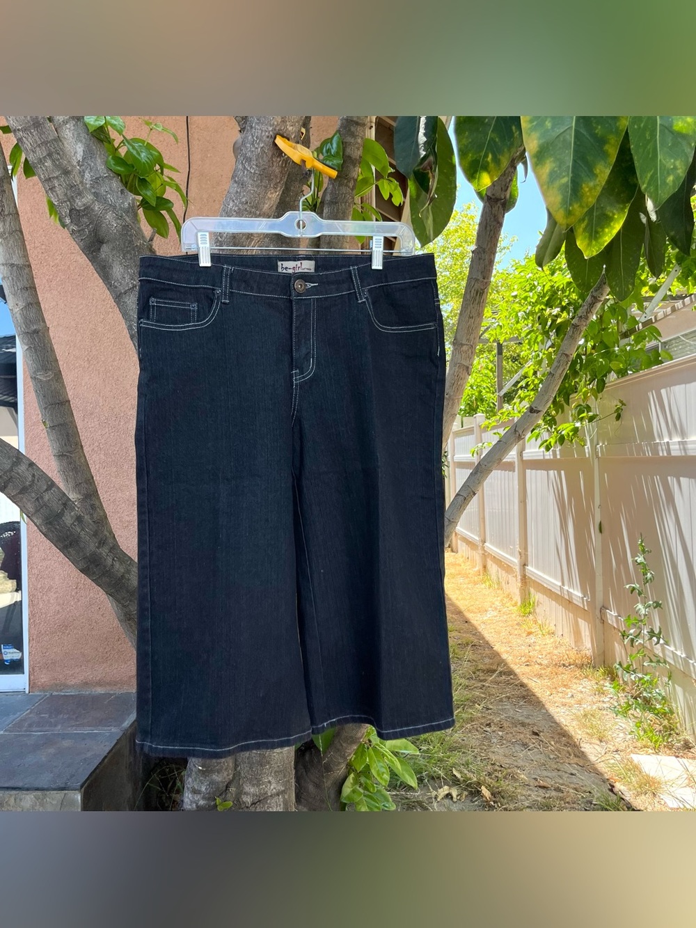 Vintage Y2K Be-Girl Dark Wash Denim Wide-Leg Gaucho Jeans.